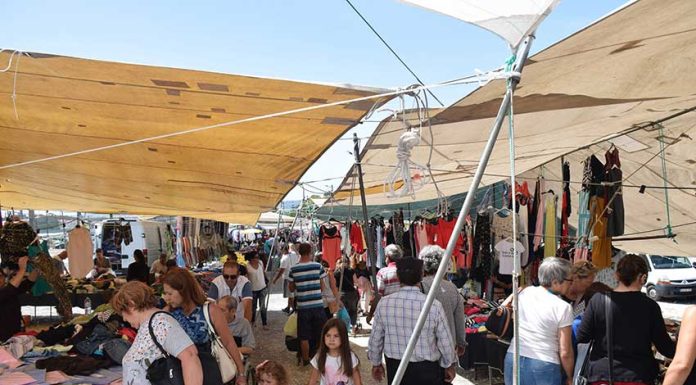 Feira do 15 de Agosto atrai turistas e emigrantes