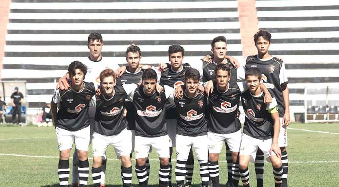 Bolas paradas tramaram boa organização defensiva