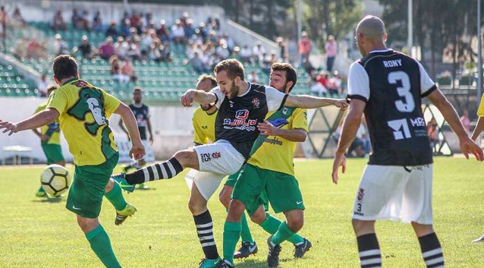 Caldas triunfa na terra dos dinossauros
