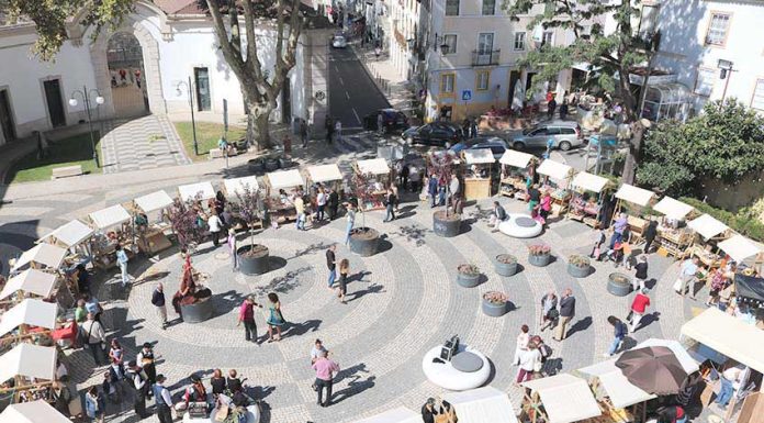 Artesãos caldenses mostraram-se no Largo do Hospital Termal