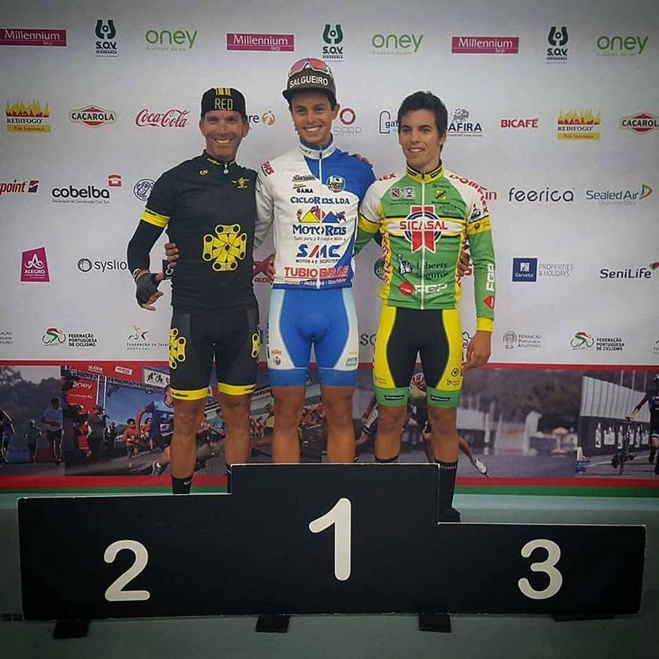 O azar voltou à porta do Bombarralense