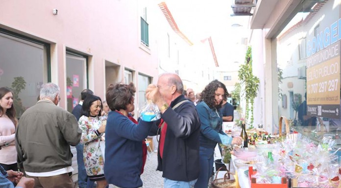 Comerciantes da Cova da Onça fizeram uma Festa das Vindimas Gazeta das Caldas