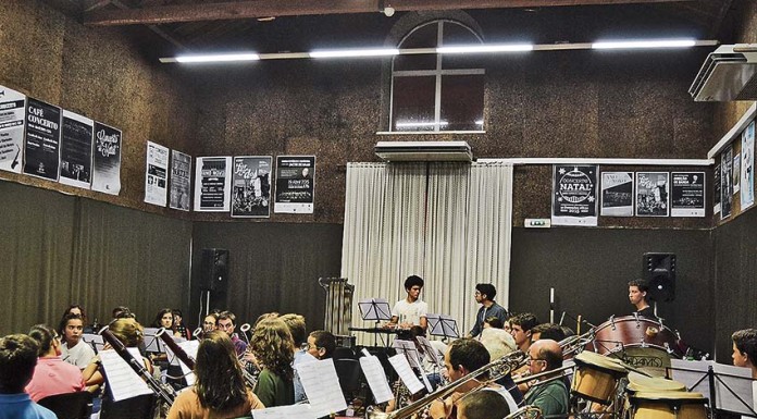 Banda Comércio e Indústria já está a ensaiar um reportório jazzístico Gazeta das Caldas