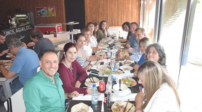 Treze pessoas à mesa às 13 horas de uma sexta-feira 13 Gazeta das Caldas