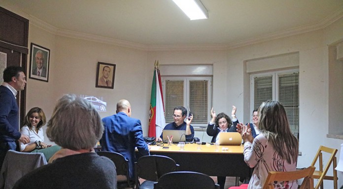 A ansiedade deu lugar ao desapontamento na sede do PS