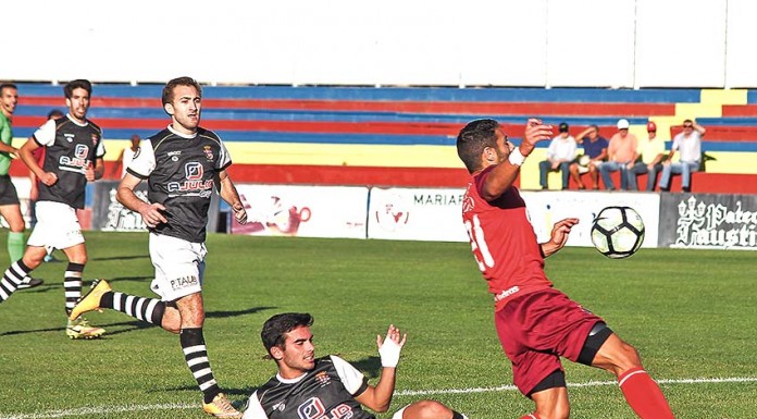 Bolas paradas ditam descalabro defensivo em Torres Vedras Gazeta das Caldas