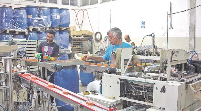 Desemprego continuou a descer em Setembro