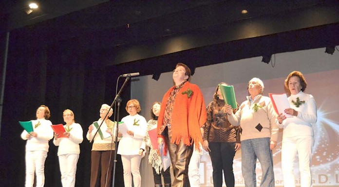 Pimpões acolheu festa de Natal da Universidade Sénior Gazeta das Caldas