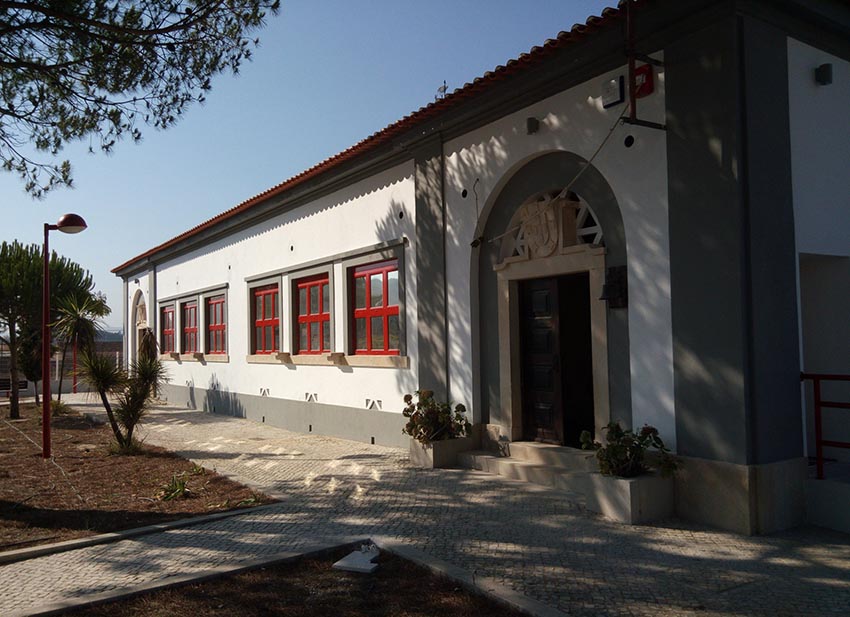 Escola do Painho remodelada é inaugurada no feriado do Cadaval