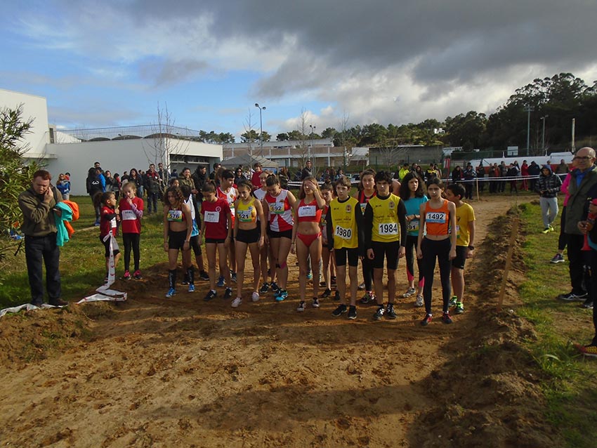 Corta-Mato da Vila de Óbidos com 200 participantes