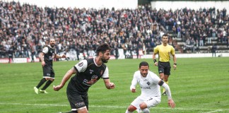 Caldas-Farense joga-se esta quarta-feira às 18h00