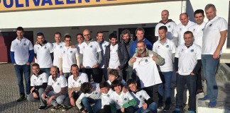 O Peniche Amigos Clube apresentou a equipa Gazeta das Caldas