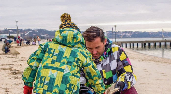 Limpeza da praia da Foz do Arelho