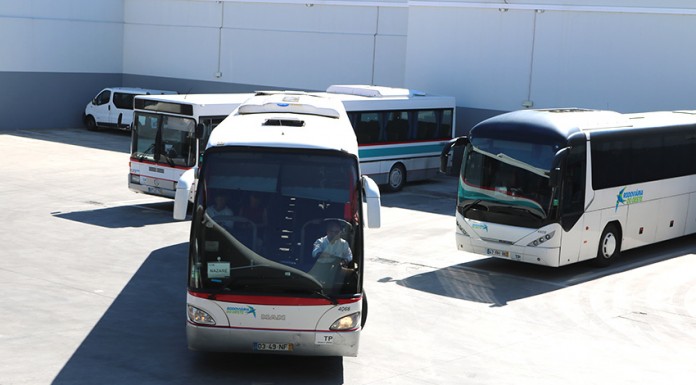 Passes mais baratos para as rápidas não são para já Gazeta das Caldas - Linha do Oeste