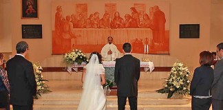 Mesmo sem abstinência sexual recasar pela Igreja é um processo moroso e difícil