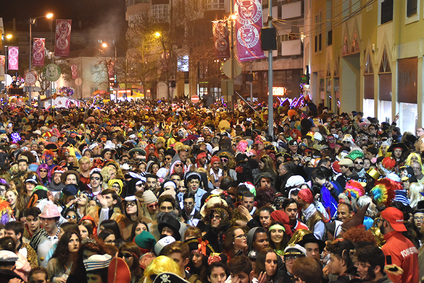 Mais Carnaval por todo o Oeste