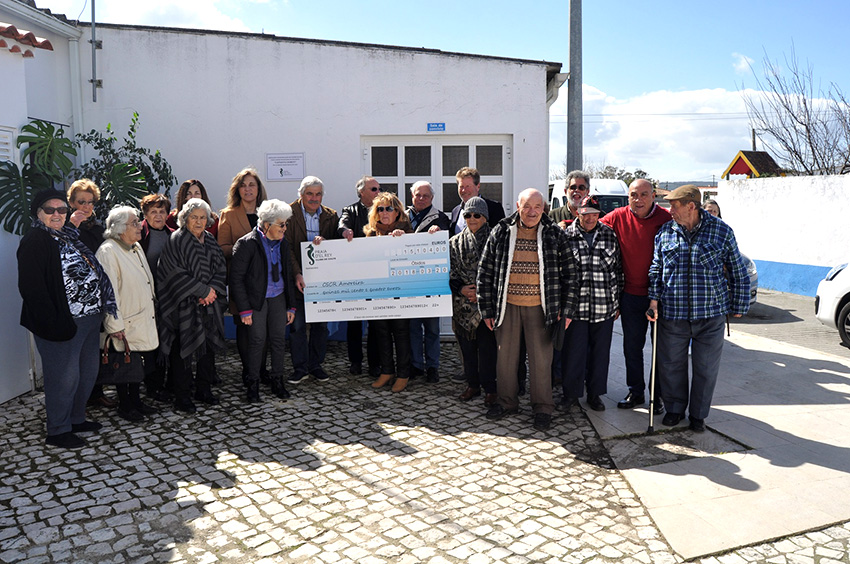 Donativo de 15 mil euros beneficia instituição da Amoreira