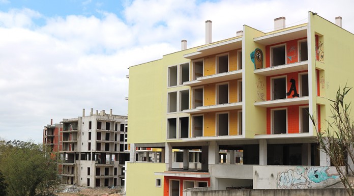 Prédios em frente à EDP vão ser recuperados Gazeta das Caldas