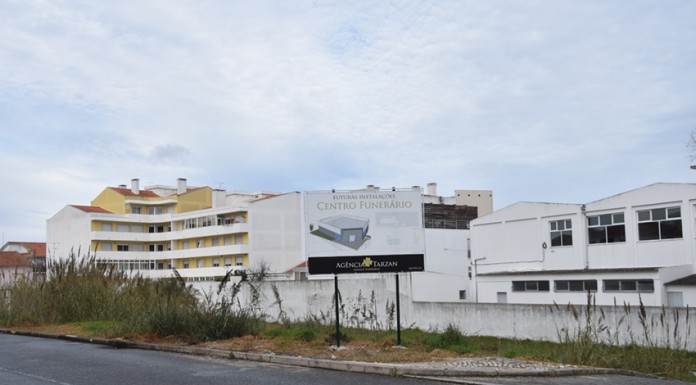 Moradores do Bairro dos Arneiros não querem centro funerário como vizinho