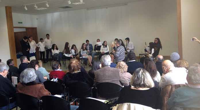 Comunidade de Leitores celebrou o Dia da Poesia Gazeta das Caldas