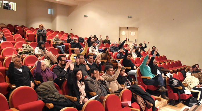 Assembleia de Óbidos recomenda ao governo medidas alternativas para a defesa da floresta Maioria dos Deputados