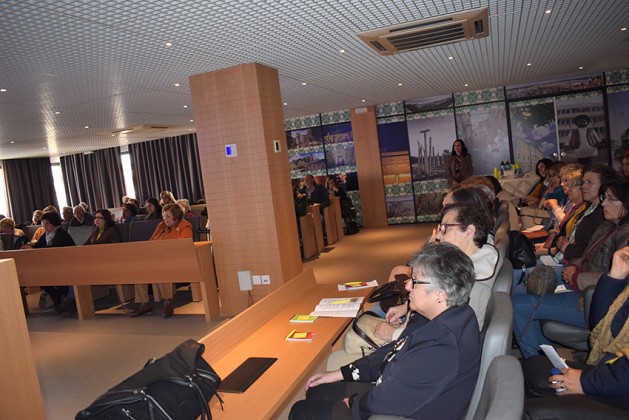 Liga dos Amigos, 70 volunt&aacute;rios