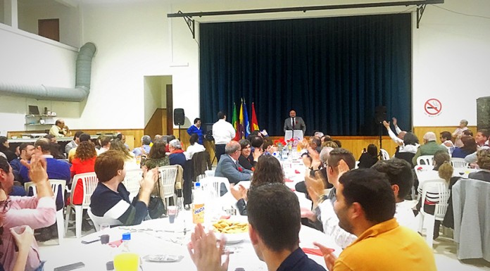 Socialistas do Cadaval festejaram Abril Gazeta das Caldas