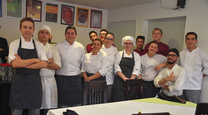 Finalistas da EHTO desafiados a criarem um menu “sobre as brasas” Gazeta das Caldas