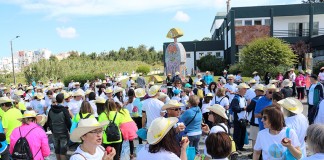 Mais de 350 pessoas caminharam por uma rota formada por obras de Ferreira da Silva Gazeta das Caldas