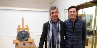 Carlos Oliveira criou medalhão de José Malhoa Gazeta das Caldas