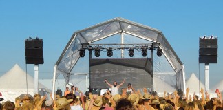 Gazeta das Caldas - Oeste Fest volta a ter palco este Verão na Foz do Arelho