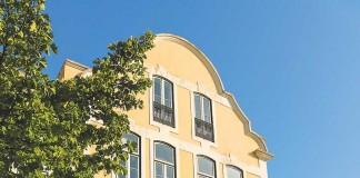 Caixa Geral de Depósitos quer fechar agência na Praça da Fruta Caixa Geral de Depósitos - Gazeta das Caldas