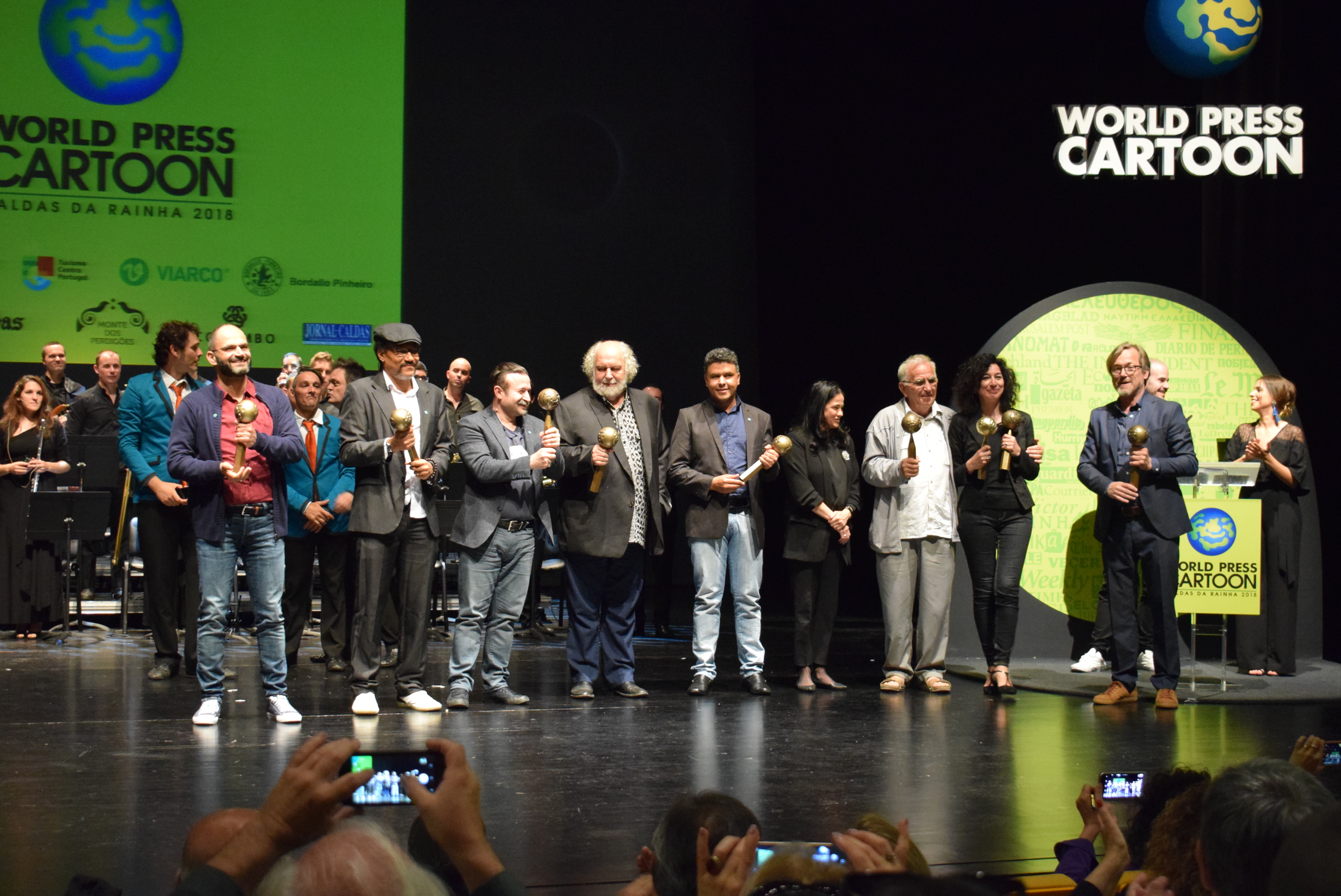 Liberdade de expressão na expressão feminina vence prémio do World Press Cartoon