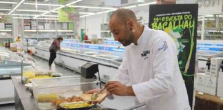 Chef Luís Barradas esteve no Recheio para apresentar a Revolta do Bacalhau Gazeta das Caldas