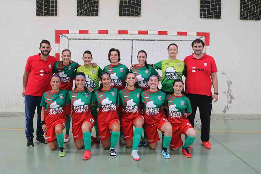 Equipa feminina de Alvorninha com muitas caras novas