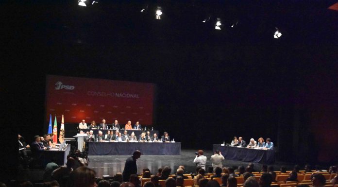 Dirigentes caldenses não acompanham críticas internas a Rui Rio Gazeta das Caldas