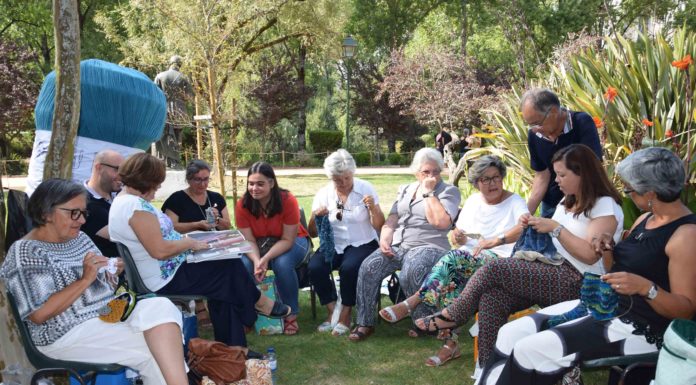 Parque D. Carlos I recebeu primeiro encontro de tricot Gazeta das Caldas