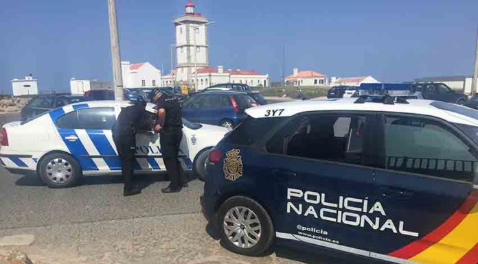 Polícias espanhóis patrulham Peniche Gazeta das Caldas