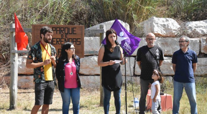 Marisa Matias foi à sardinhada do BE e comprometeu-se a ajudar os pescadores da Lagoa Gazeta das Caldas