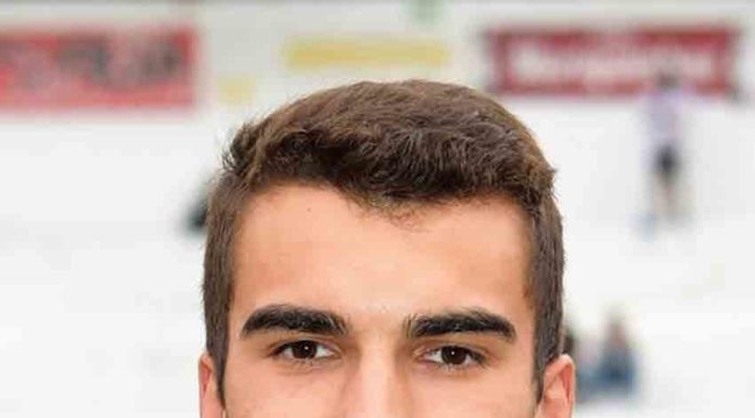 Futebol: Isabelinha marca e festeja subida à Liga 3 pelo Fontinhas Gazeta das Caldas