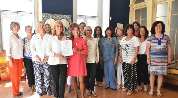 Soroptimist das Caldas e de Itália desenvolvem projecto de ajuda a doentes oncológicas Gazeta das Caldas