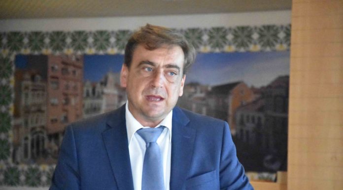 Estratégias para combater o suicídio deverão ser trabalhadas em rede Gazeta das Caldas