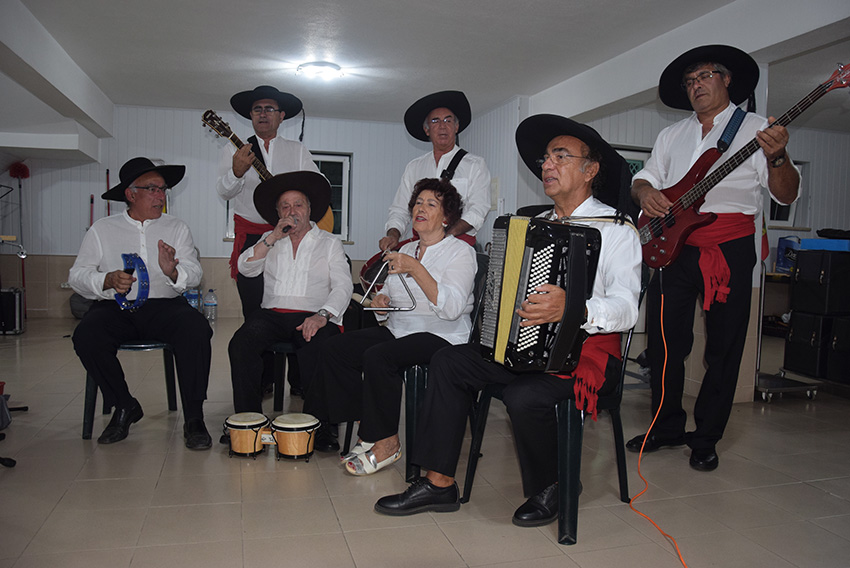 Típicos Caldenses dedicam-se à música popular portuguesa há 50 anos