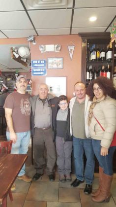 Gazeta das Caldas - Emigrantes