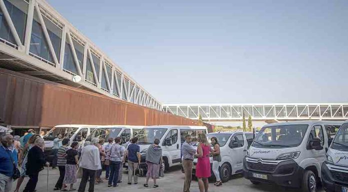 Câmara de Óbidos oferece carrinhas a todas as juntas de freguesia Gazeta das Caldas