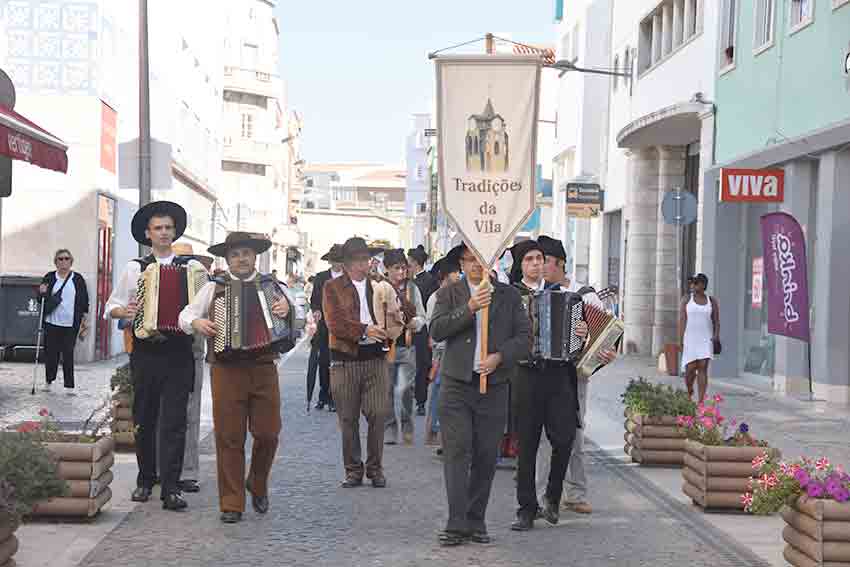 Gazeta das Caldas - Tradições da Vila