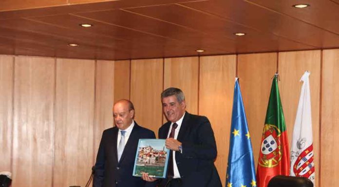 Pinto da Costa voltou às Caldas para o 15º aniversário dos Dragões do Oeste