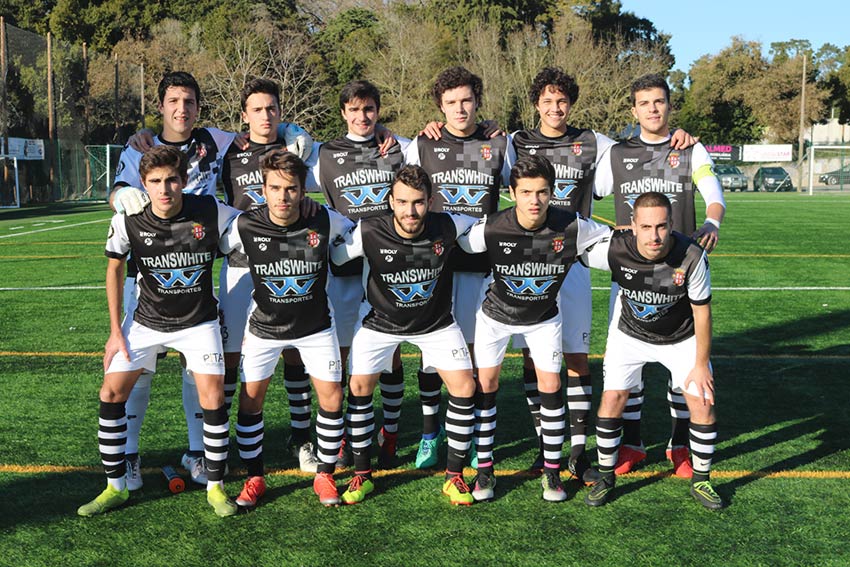 Juniores do Caldas vencem o Beneditense e continuam líderes