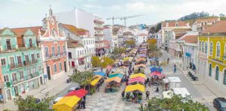 Gazeta das Caldas - Praça da Fruta