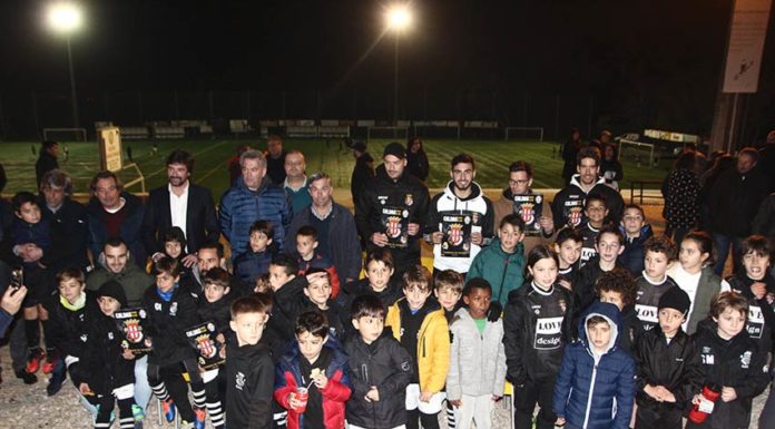 Caldas lançou nova edição da caderneta de cromos